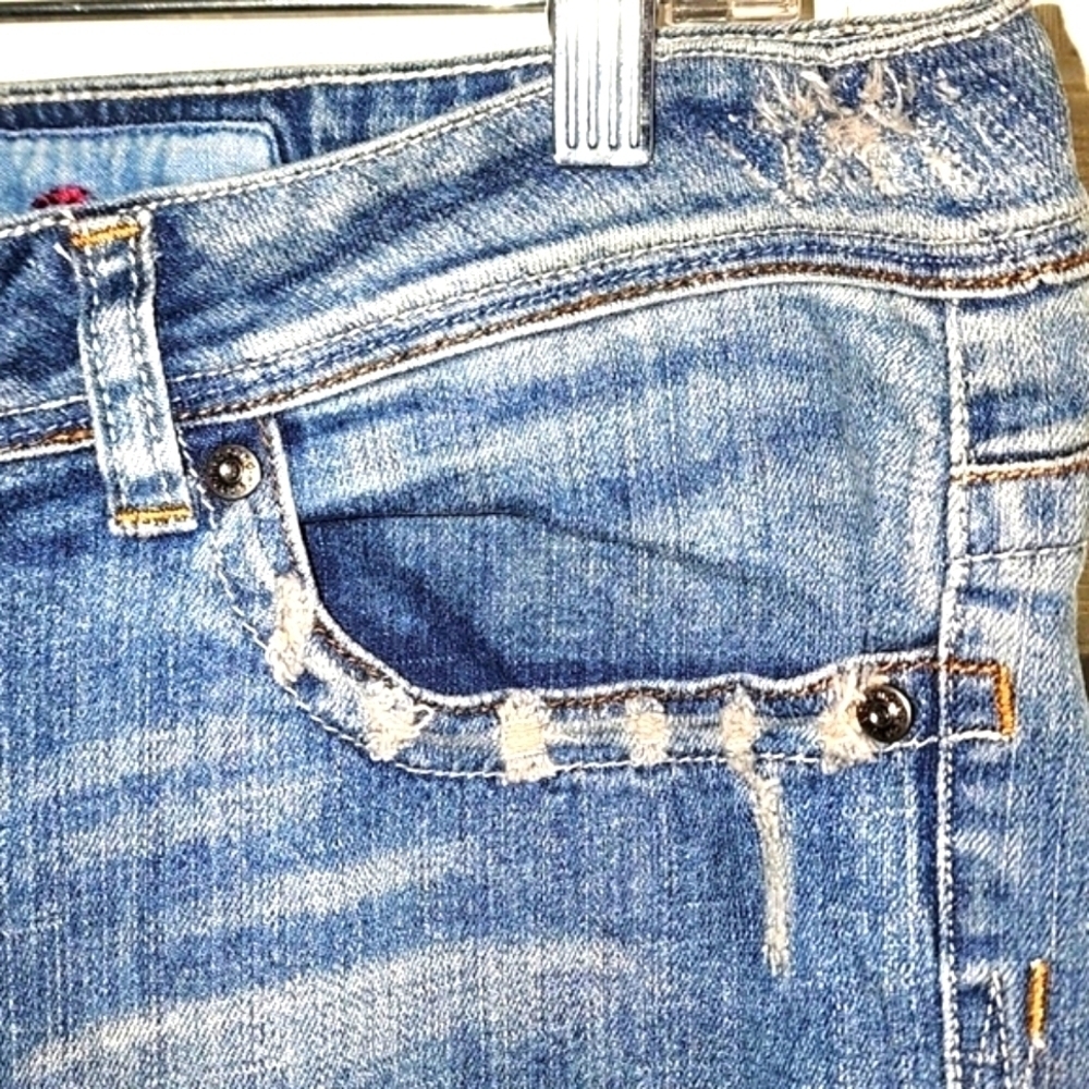 Candies Jeans w/distressed & embellishments Sz 13 - Picture 6 of 10